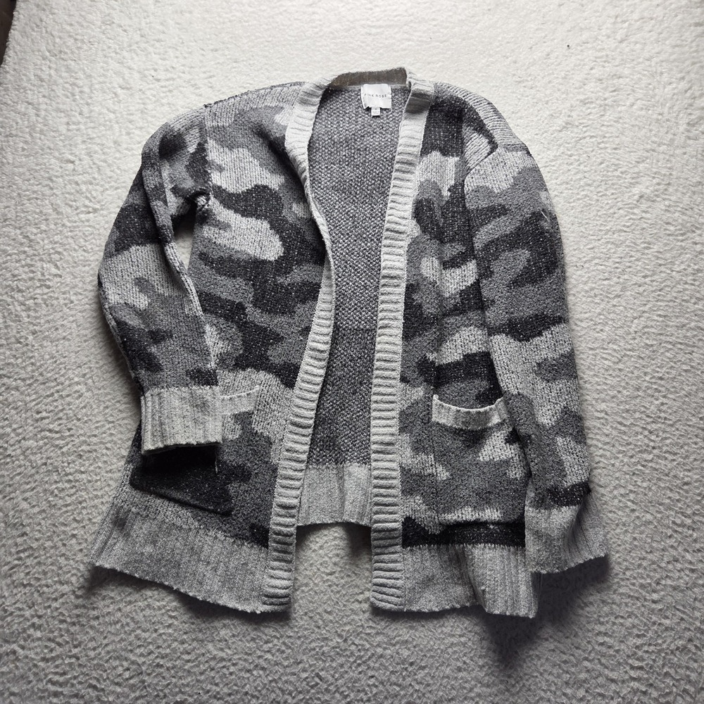 Pink Rose Cardigan Sweater Womens Small Gray Camo Open Front Pockets Long Sleeve